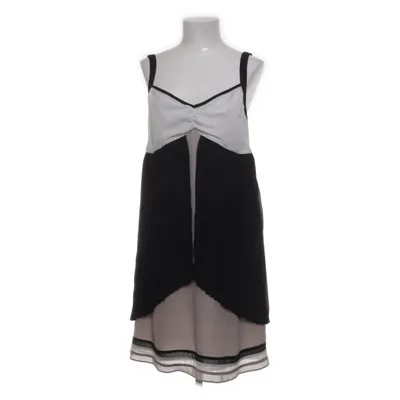 Klänning (Svart, Beige, Vit) från Apart Polyester