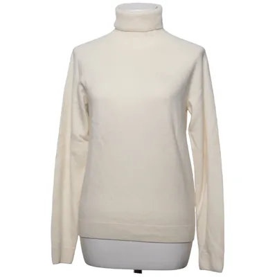 Turtleneck (White) from Uniqlo Cashmere
