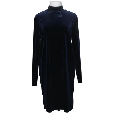 Klänning (Nancy Velvet Dress) från Airdate Elastan, Polyester