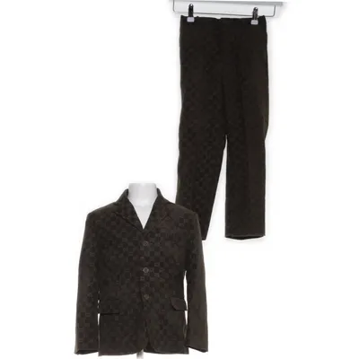 Suit (Green) from UYE Hubei Polyester