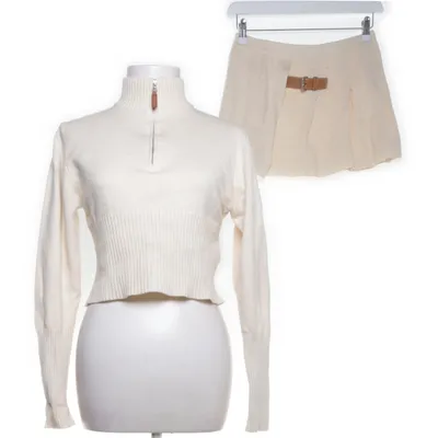 Set (Beige) from Shein Polyamide, Polyester, Viscose