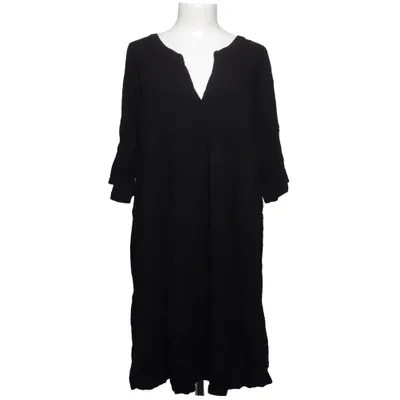 Dress (Black) from Sublevel Viscose