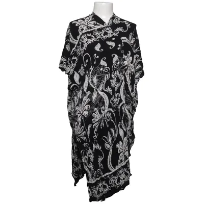 Vest (Black, White) from Tutti Frutti Viscose