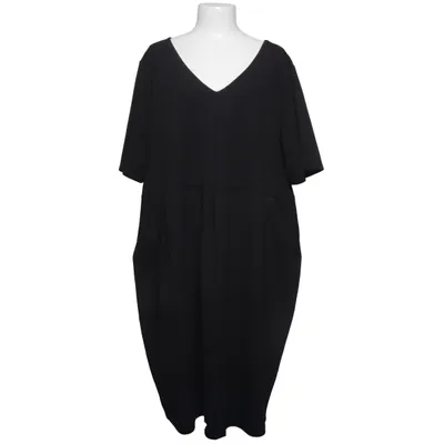 Robe (Noir) de Anna Field Curvy