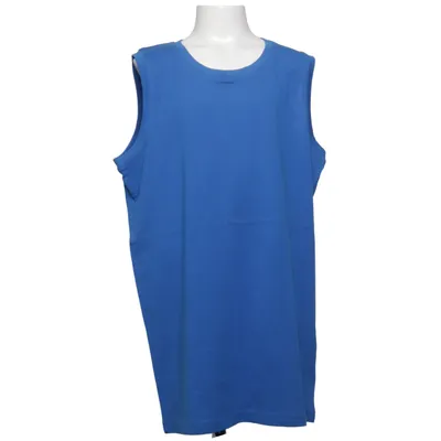Tank­top (Blau) von Basic U Baumwolle