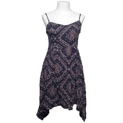 Klänning (Blå, Röd, Vit) från Divided by H&M Viskos
