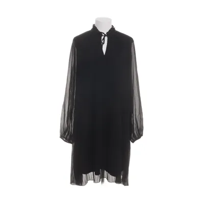 Robe (Noir) de Pernilla Wahlgren Design Polyester