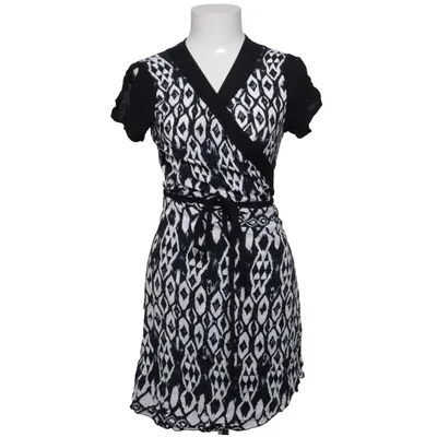 Omlottklänning (Svart, Vit, Flerfärgad) från Mississippi Viskos