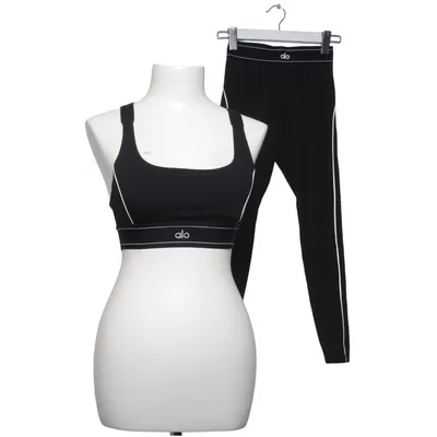 Trainingsset (Zwart) van Alo Yoga