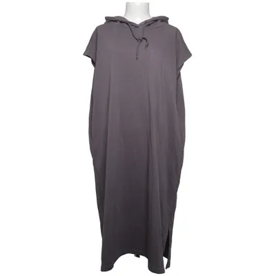 Hood dress (Gray) from The Black Label Collection Lager 157
