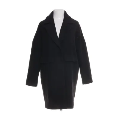 Kappa (Svart) från Edited Polyester, Ull