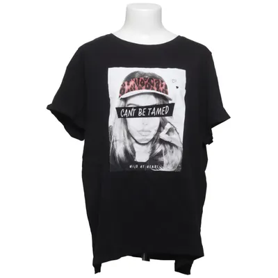 T-shirt (Black) from ONLY Carmakoma
