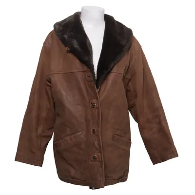 Veste en peau de mouton retournée (Marron) de Petroff