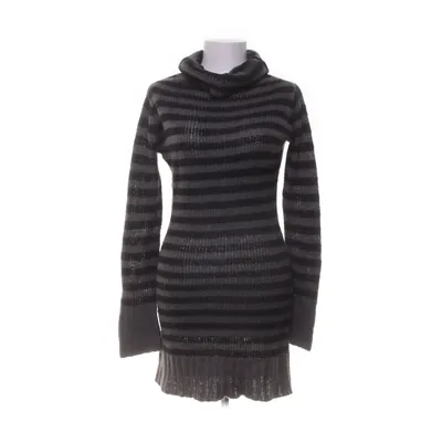 Xdye second hand | Shop second hand online easily on Sellpy.com.