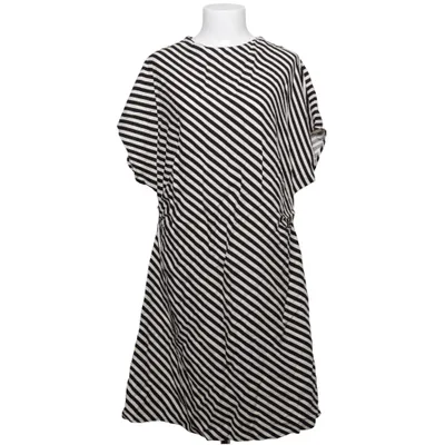 Jurk (Wit, Zwart) van H&M Modern Classic Viscose, Polyamide