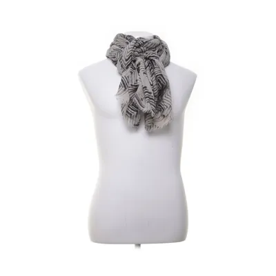 Shawl (Gray, Black) from Beck Söndergaard