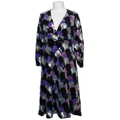 Klänning (DECO SEQUIN DRESS) från Pure Female Elastan, Polyester, Viskos