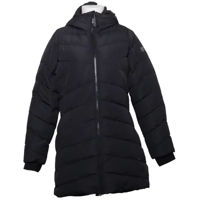 Vinterkappa (Svart) från Twentyone Seventeen Polyester