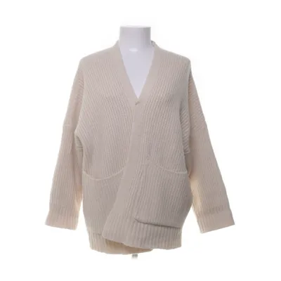 Cardigan (Beige) from Chicwish