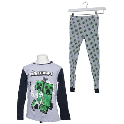Pyjamas (Grå, Grön, Svart) från Minecraft