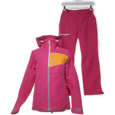 Outdoor set (Roze) van Áhkká Polyester