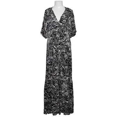 Långklänning (Svart, Vit) från Soaked Viskos