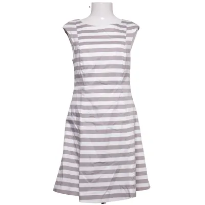 Jurk (Grijs, Wit) van Marie Lund Katoen, Elastaan, Polyester