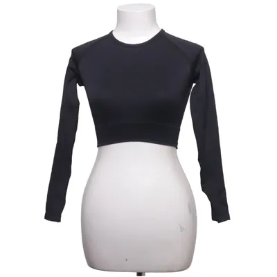 Sports top (Black) from AYBL