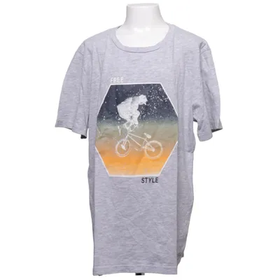 T-shirt (Gray, Multicolored) from Yigga Cotton, Viscose