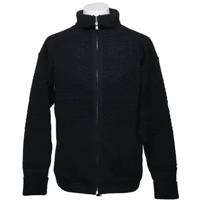 Kofta (Svart) från S.N.S. Herning Ull