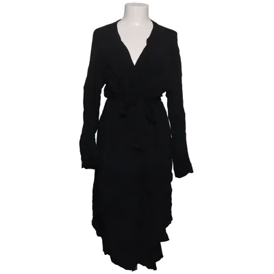 Omlottklänning (Svart) från Zizzi Viskos