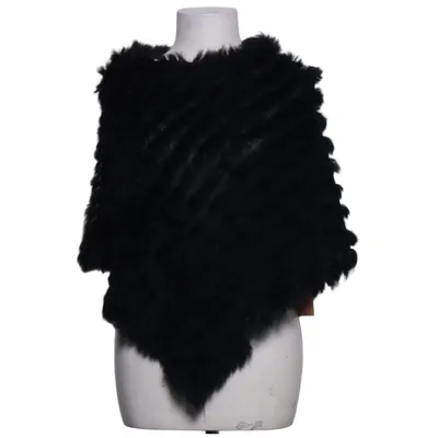Poncho en fourrure (Noir) de Furst Denmark Acrylique, Fourrure