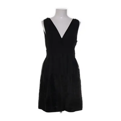 Klänning (CONSCIOUS COLLECTION) från H&M Conscious Collection Återvunnen polyester, Viskos