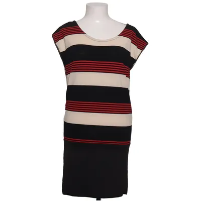 Klänning (Tvådelad look, lös topp + tajt kort kjol i ett (Liten M, funkar också som S)) från Nikibiki Elastan, Polyester, Viskos