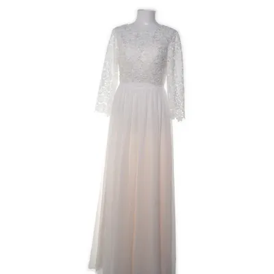 Brudklänning (Vit) från JJ's House