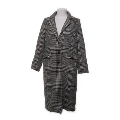 Kappa (Svart, Vit) från H&M Modern Classic Viskos, Polyester, Ull