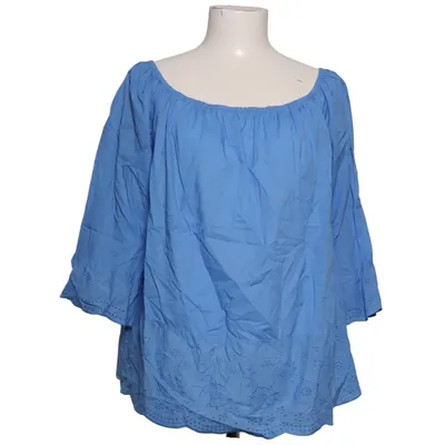 Blouse (Bleu) de Janina Curved