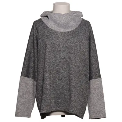 Sweater (Gray) from Vixen Elastane, Polyester