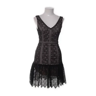 Cocktailklänning (Svart, Beige) från Forever New Elastan, Polyester