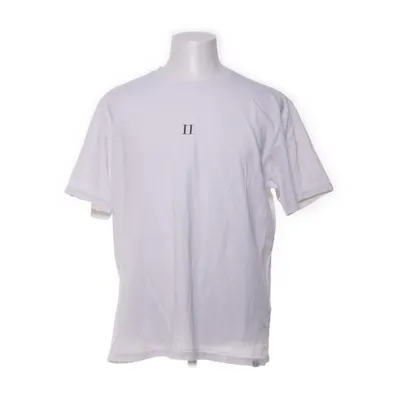 T-shirt (White) from Les Deux
