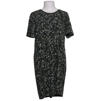 Robe (Vert, Noir, Blanc) de Thought