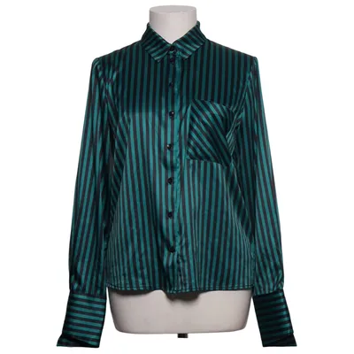 Skjorte (Pinstripe Satin Pocket Shirt) fra Emilie Briting x NA-KD Elastan, Polyester