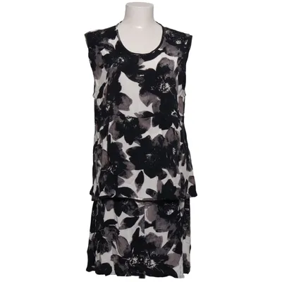 Kjole (Sort, Hvid, Grå) fra The Masai Clothing Company Viscose