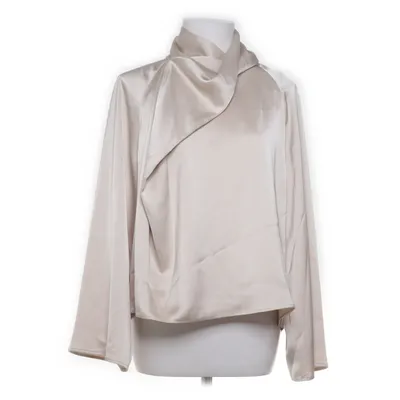 Blus (CIRA BLOUSE) från Urban Pioneers Återvunnen polyester