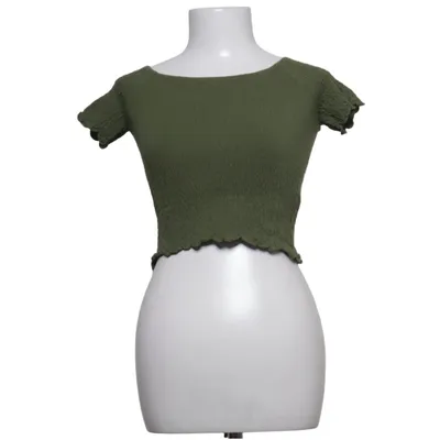 Crop top (Green) from Subdued Cotton, Elastane