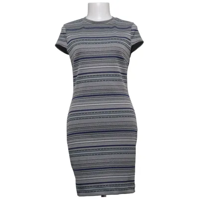 Robe (Bleu, Noir, Blanc) de River Island
