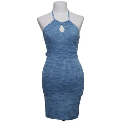 Robe dos-nu (Bleu, Blanc) de Sinsay