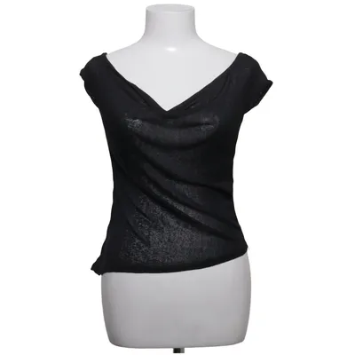 Top (Black) from PrettyLittleThing