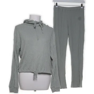 Mjukisset (Grå) från Gina Tricot Elastan, Polyester, Viskos