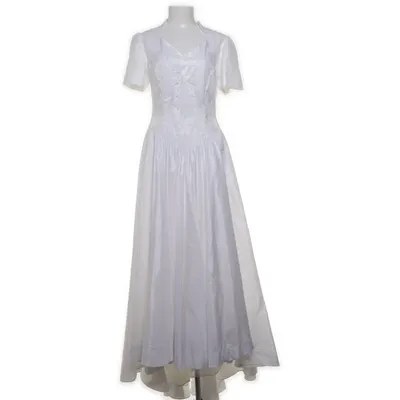 Robe de mariée (Blanc) de Ateljé